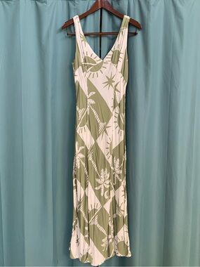 Olive & Cream Tropical V-Neck Maxi Dress